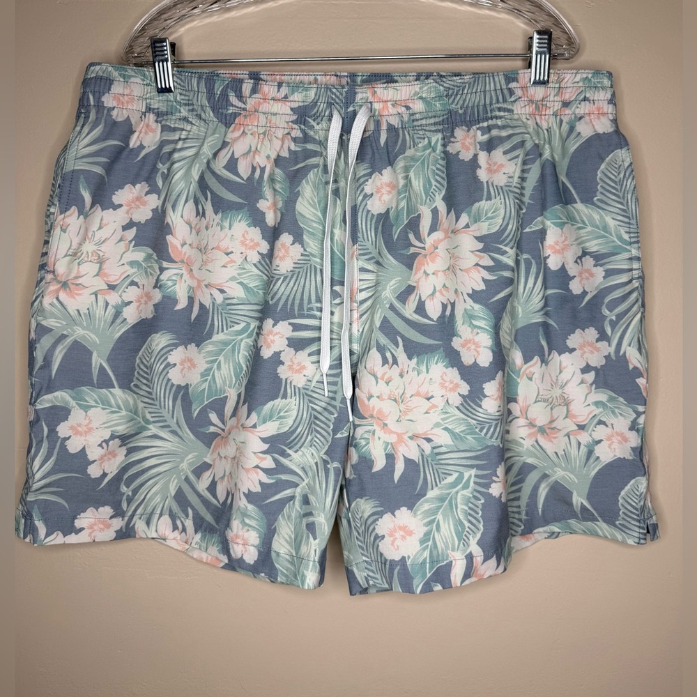 chubbies Blue Floral Swim Trunks